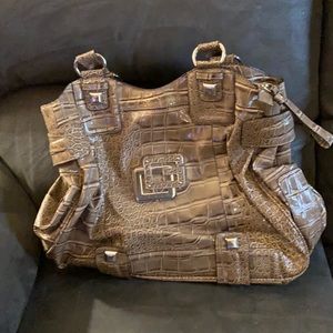 A Guess purse
